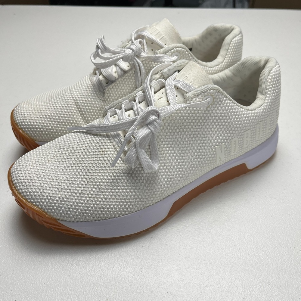 Nobull Outwork Edge Cross-Training Shoes Unisex Size M7.5/W9 White Gum Lace-Up